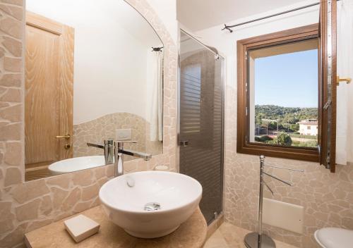 Gallery image of Le Maree Apartments in Cannigione