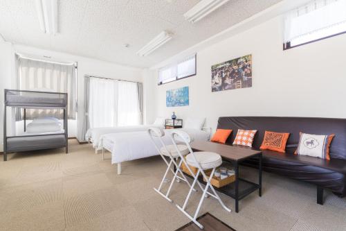 Perfect Location for Exploring Osaka! Near Station