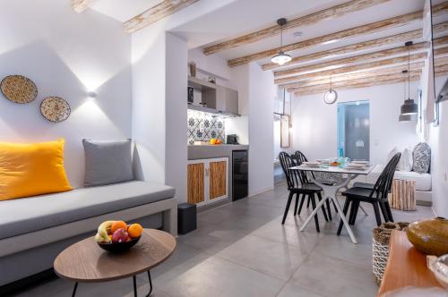 Aelia Suites