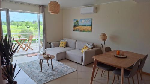 Beehive Cabanas Gardens T1 IMPX 61