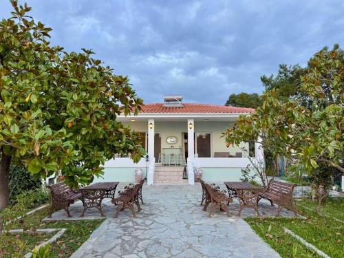 Sunrise Beach Front Villa by BookVillaEU