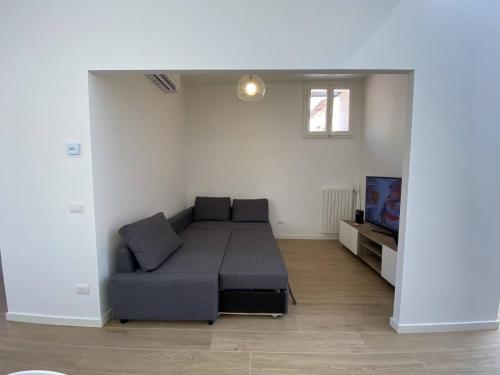 Elegant 2BR Apartment 2 Bathrooms Sleeps 6