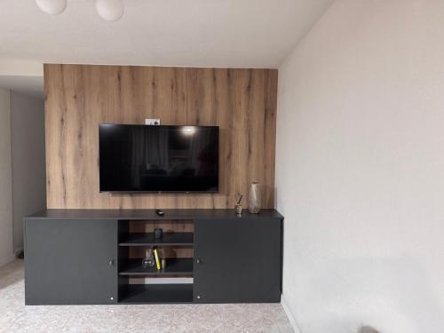 Araya Apartments photo 36