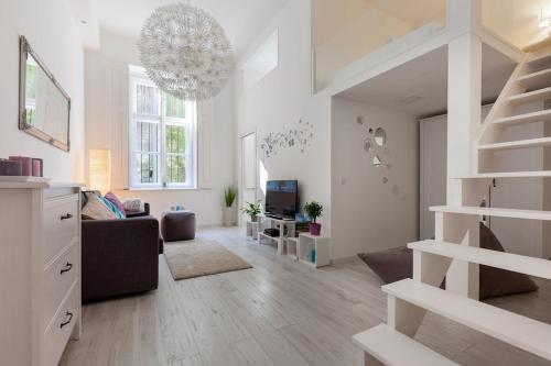 Newly designed flat under Castle