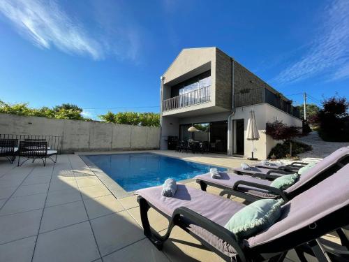 Casa das Branquinhas - Férias no Minho com piscina!