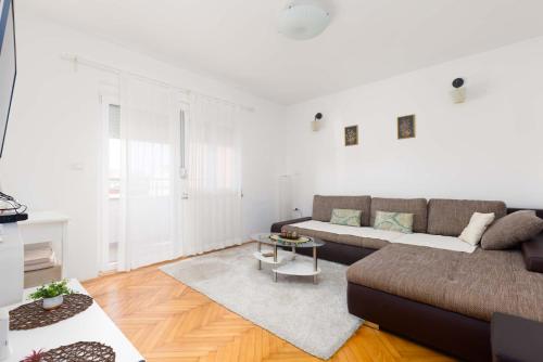 Saten Suite Apartment Near the Beach
