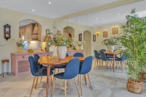 Casa El Palmeral by Finest Rentals