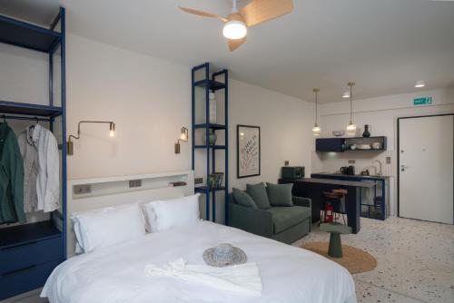 Eridanus Ceramis Suites