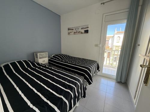Moxo-2 habitaciones al canal