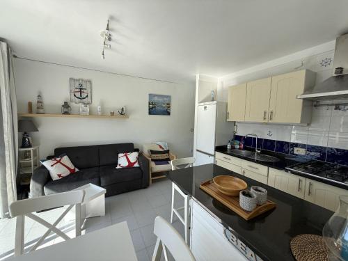 Moxo-2 habitaciones al canal