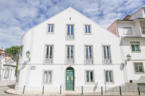 Cascais centre, bright 70m2 apartment T2, perfect location