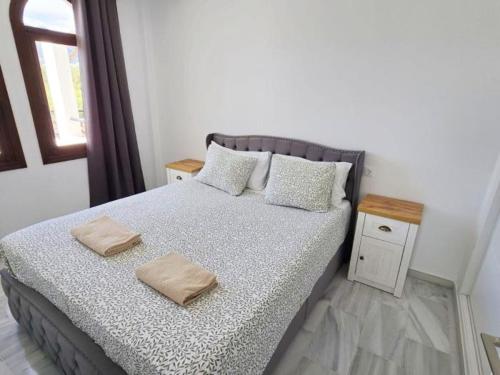Modern 1 bed Pueblo Evita
