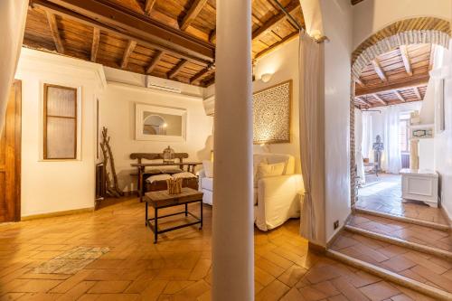 Navona Historic Lovely Flat