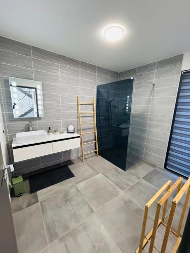 villa moderne spacieuse garage
