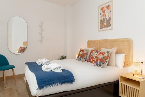 C21 Trendy 2 Bdr & Parking downtown