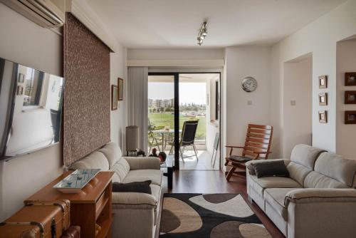 Kallisti Residence by Staycom