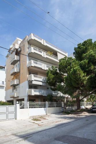 Glifada Athens Riviera Modern 1 Bd Apt w Parking
