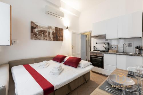 Historic Center Flat - 5min to Colosseum, 300mt to Metro, A-C