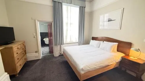 Brighton House photo 17