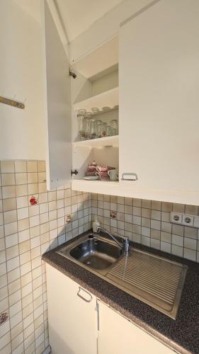 Helle, hochwertig neu rennovierte Künstlerwohnung