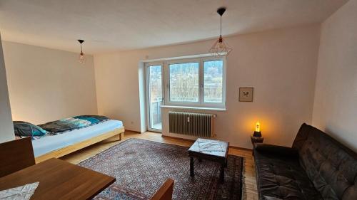 Helle, hochwertig neu rennovierte Künstlerwohnung