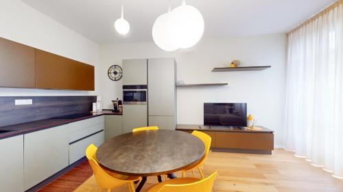 VITTORIO PALACE SUITES City Centre photo 21