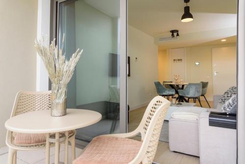 Casita Unic Modern apartment with pool and gym