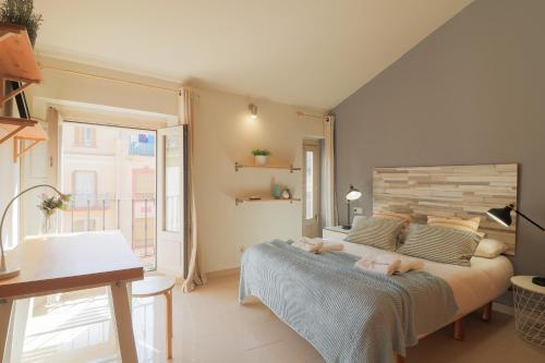 C28 Mitjana Luminous Penthouse
