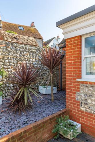 Charming Garden Cottage in Rottingdean Village photo 24