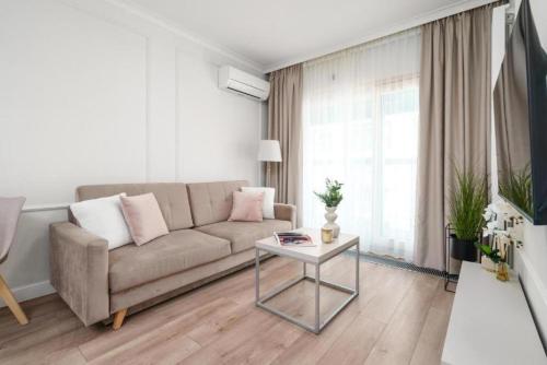 Urban Apartments - Mennica Residence - Luxury&Stylish