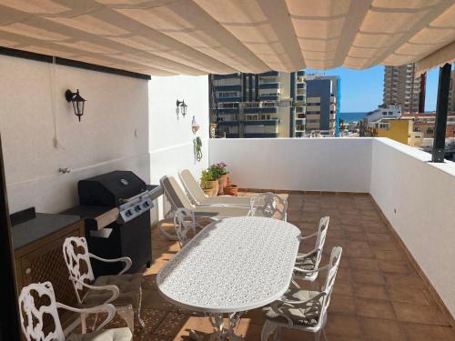 Penthouse, near beach, down town Fuengirola, free Parking