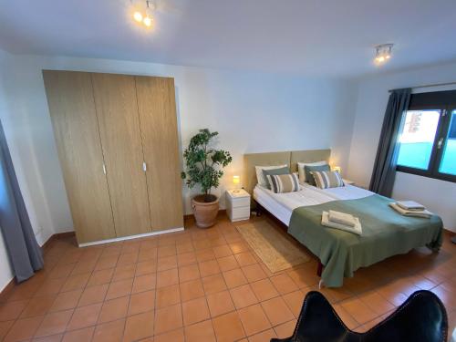 Penthouse, near beach, down town Fuengirola, free Parking