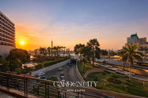 Garden-City Hotel & Suites Downtown