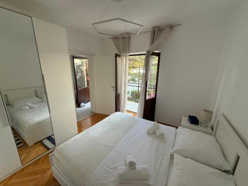 Apartments by the sea Stara Novalja, Pag - 4143