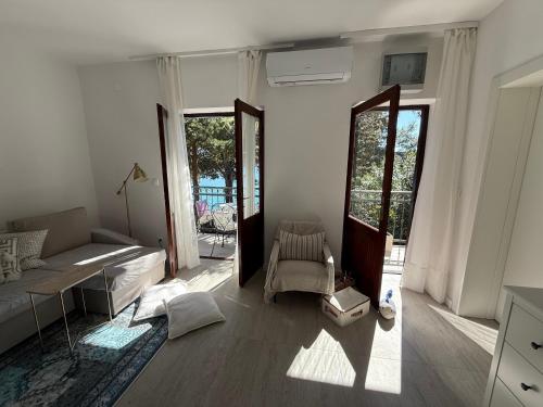 Apartment Stara Novalja 4143b