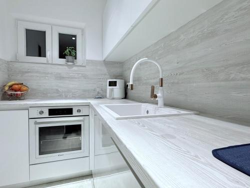 Apartment Stara Novalja 4143b