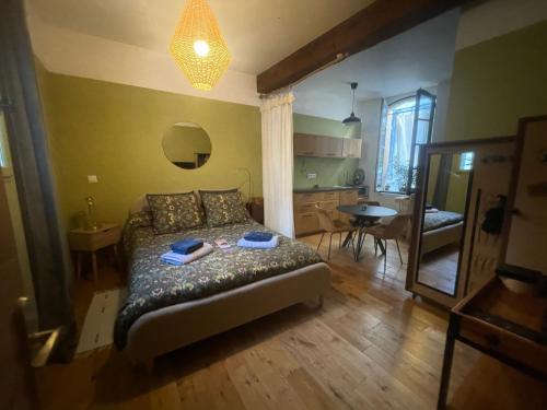 Studio de Charme à la Roquette