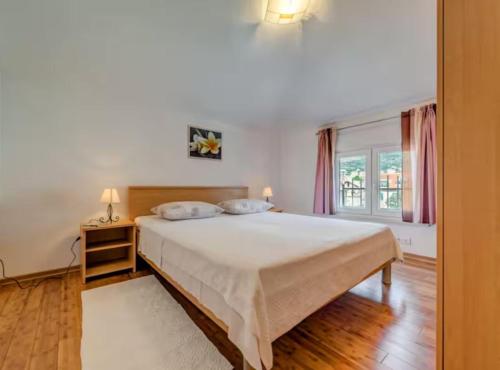 Mise Holiday Apartments