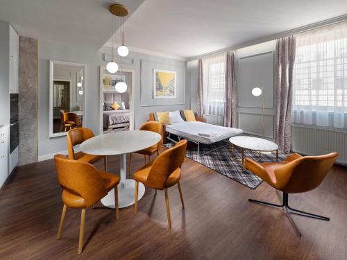 Mamaison Residence Izabella Budapest — Room