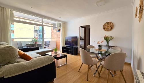 NEXTHOME Beach & Pool