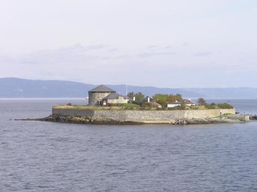 a small island in the middle of the water at Chesterfield Hotel in Trondheim