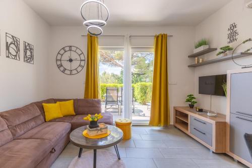 Sea & Stone Apartment No 1 in Starigrad