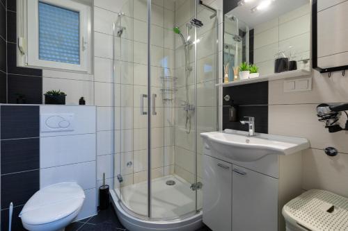 Sea & Stone Apartment No 3 in Starigrad
