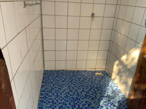 Kopalnica v nastanitvi Lorato Camping