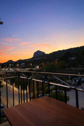 La Perla - Javea Puerto- Mountain View Terrace - 3m Walk From Beach