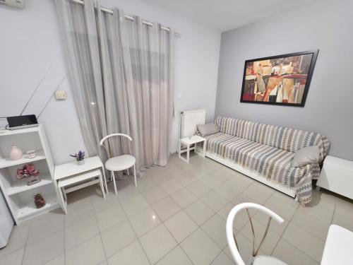 Cozy kalamaria Apt