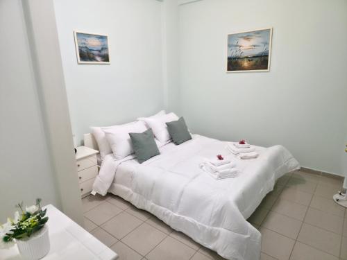Cozy kalamaria Apt