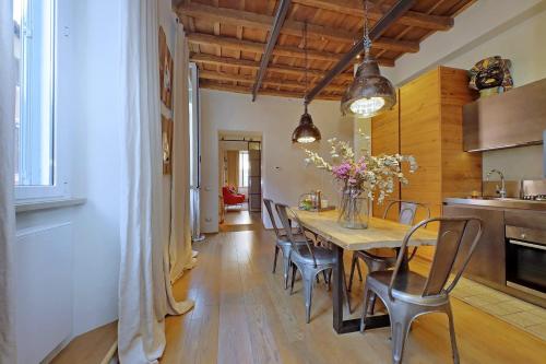 Campo Marzio Stylish apartment by RomeLoft