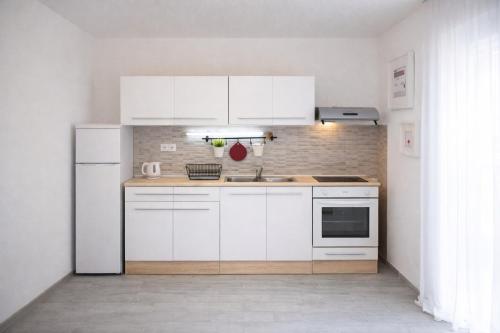 Apartment Complex Jelena