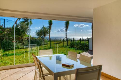 Garden beach apartment Calaceite